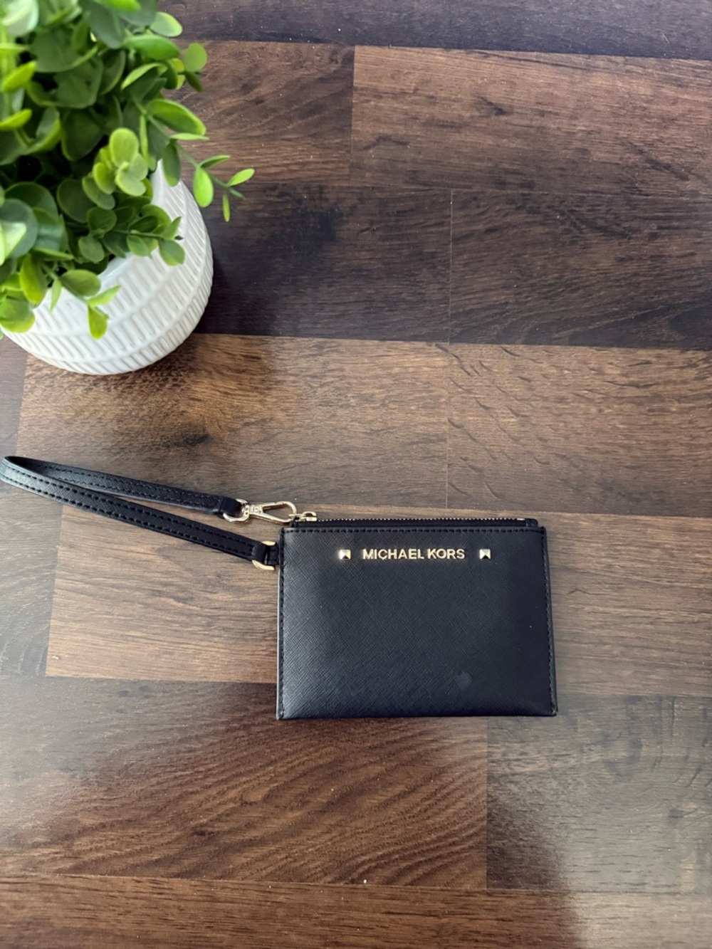 Michael Kors Black Leather Zip Wristlet Card Holder with Gold Logo